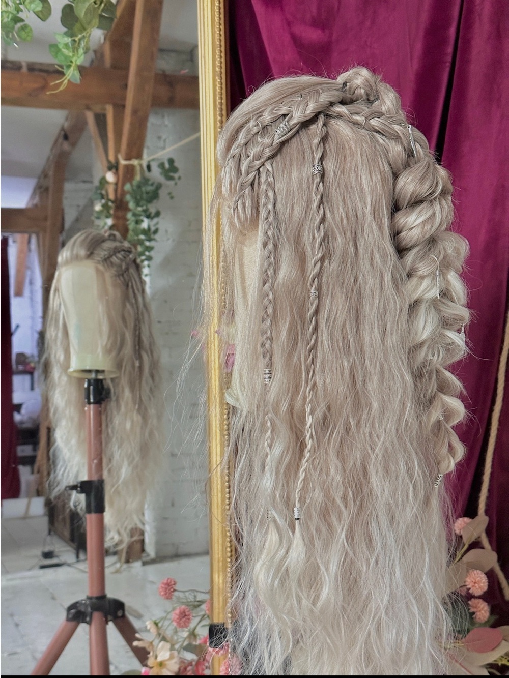 Viking elf women’s wig Silver Lace Long Wavy Braided beaded - Picture 4 of 11